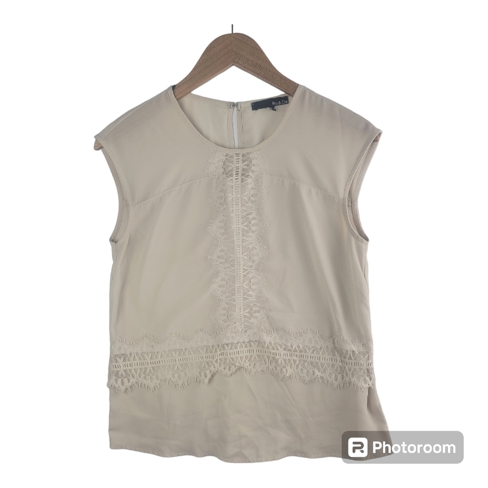 Ro & De Womens Short Sleeve Blouse XS Beige Lace Embellished Neutral Minimalist